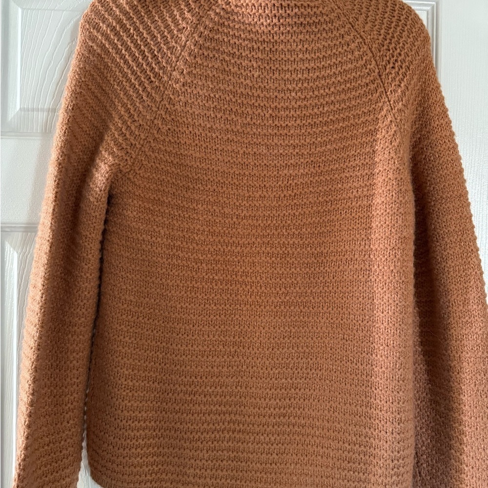 35. Denver Hayes Warm Orange Cowl Neck Sweater - Picture 6 of 6